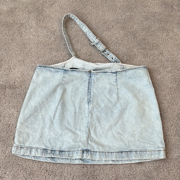 WeWoreWhat Cut-Out Denim Mini Skirt | Size Medium - Picture 6 of 9